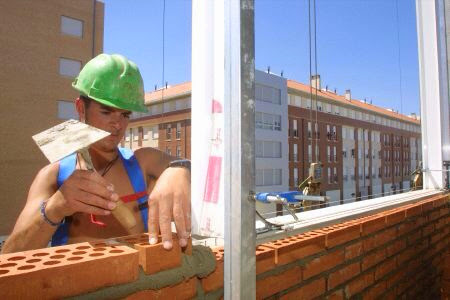 Fundación Novia Salcedo. empleo, emprendizaje, futuro.