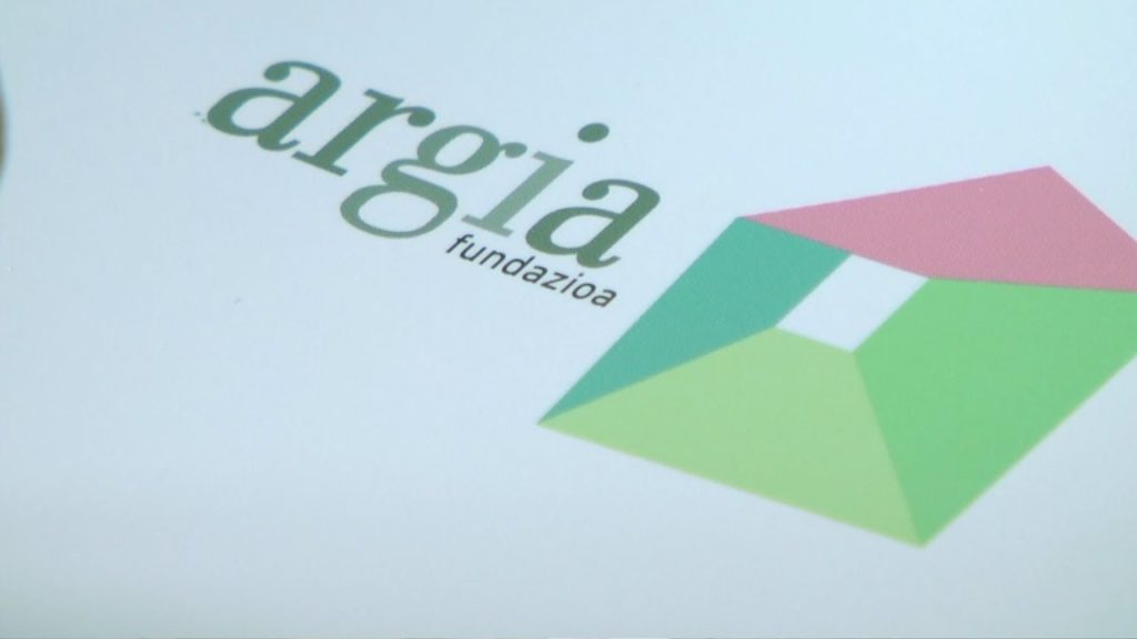 Becas Prácticas profesionales remuneradas en Fundación Argia con Fundación Novia Salcedo.