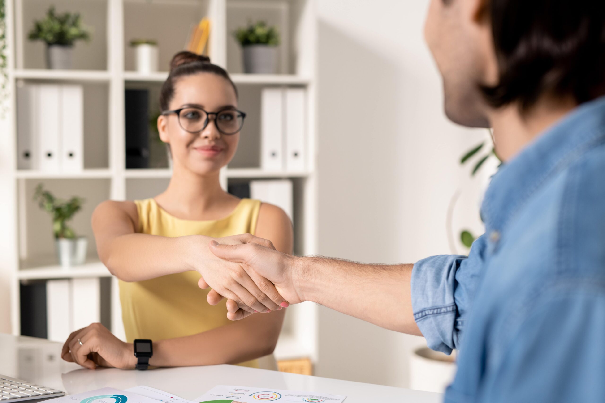 Becas Prácticas profesionales remuneradas en GEASA con Fundación Novia Salcedo.