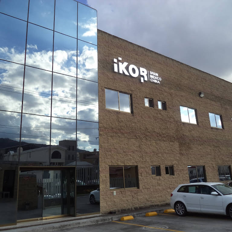 Fundación Novia Salcedo. empleo, emprendizaje, futuro.