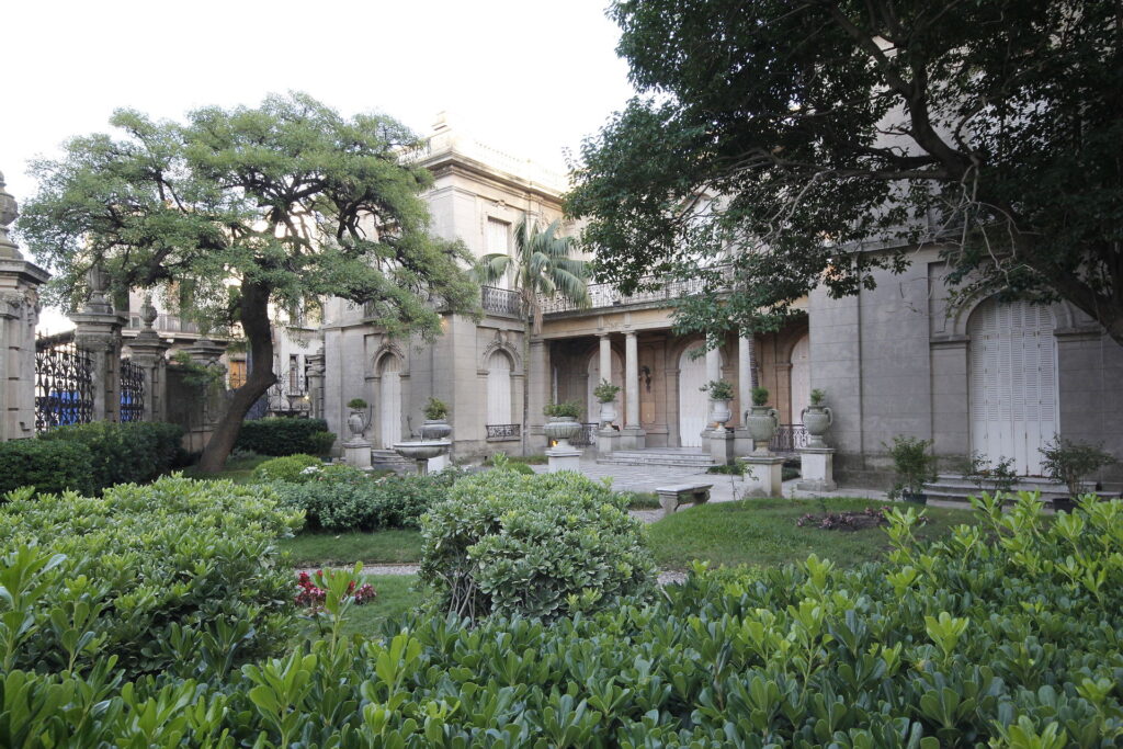 Becas Global Training en Museo de Artes Decorativas - Palacio Taranco con Fundación Novia Salcedo