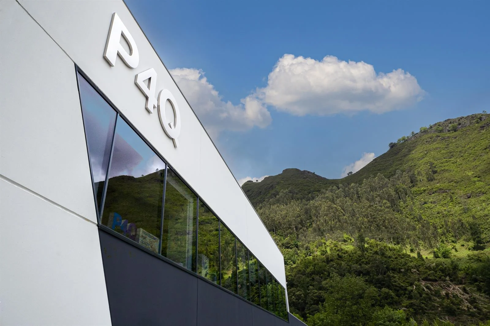 Becas Prácticas profesionales remuneradas en P4Q con Fundación Novia Salcedo