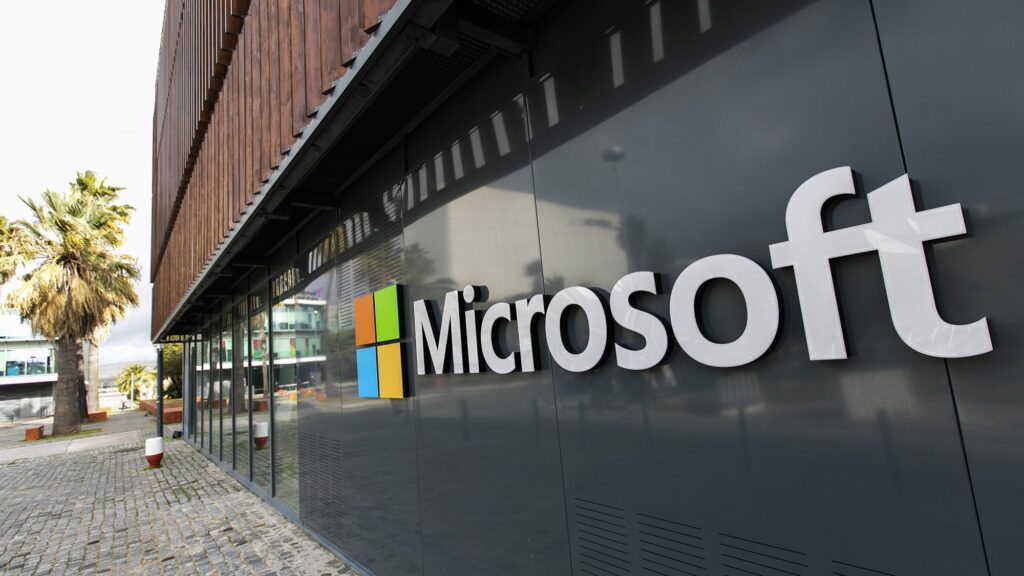 Becas Global Training Prácticas profesionales remuneradas en Microsoft con Fundación Novia Salcedo