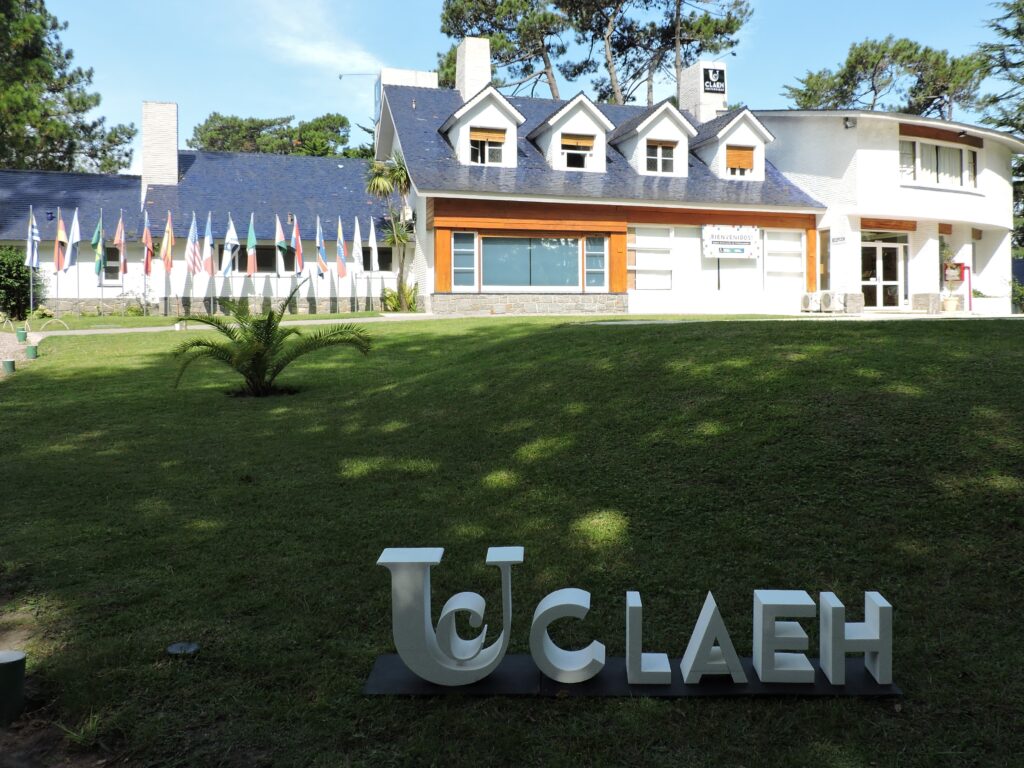Becas Global Training en CLAEH con Fundación Novia Salcedo