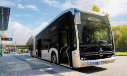 Becas Prácticas Profesionales remuneradas en Daimler Bus con Fundación Novia Salcedo