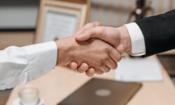 Becas Global Training en Silva asociados con Fundación Novia Salcedo