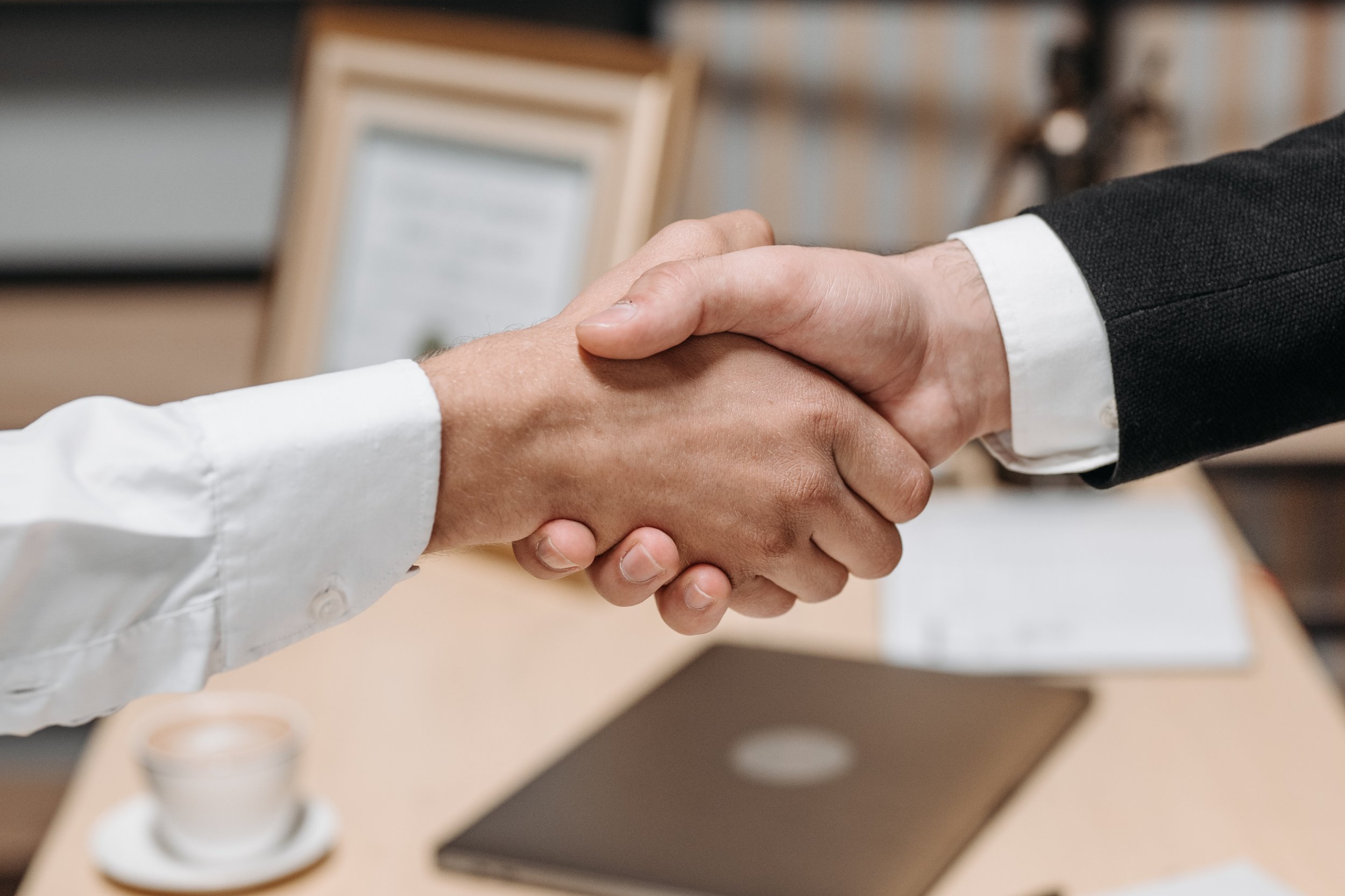 Becas Global Training en Silva asociados con Fundación Novia Salcedo